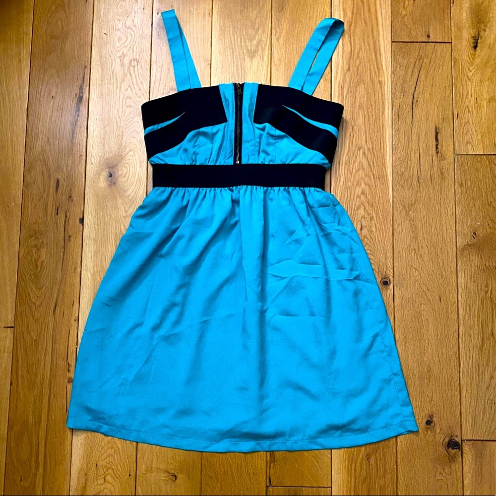 NEVER WORN - Teal bandage mini dress